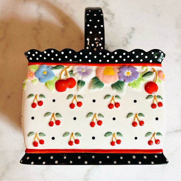 Mary Engelbreit OH SO BREIT BASKET Cherry Red and White Ceramic basket Signed - Picture 8 of 11